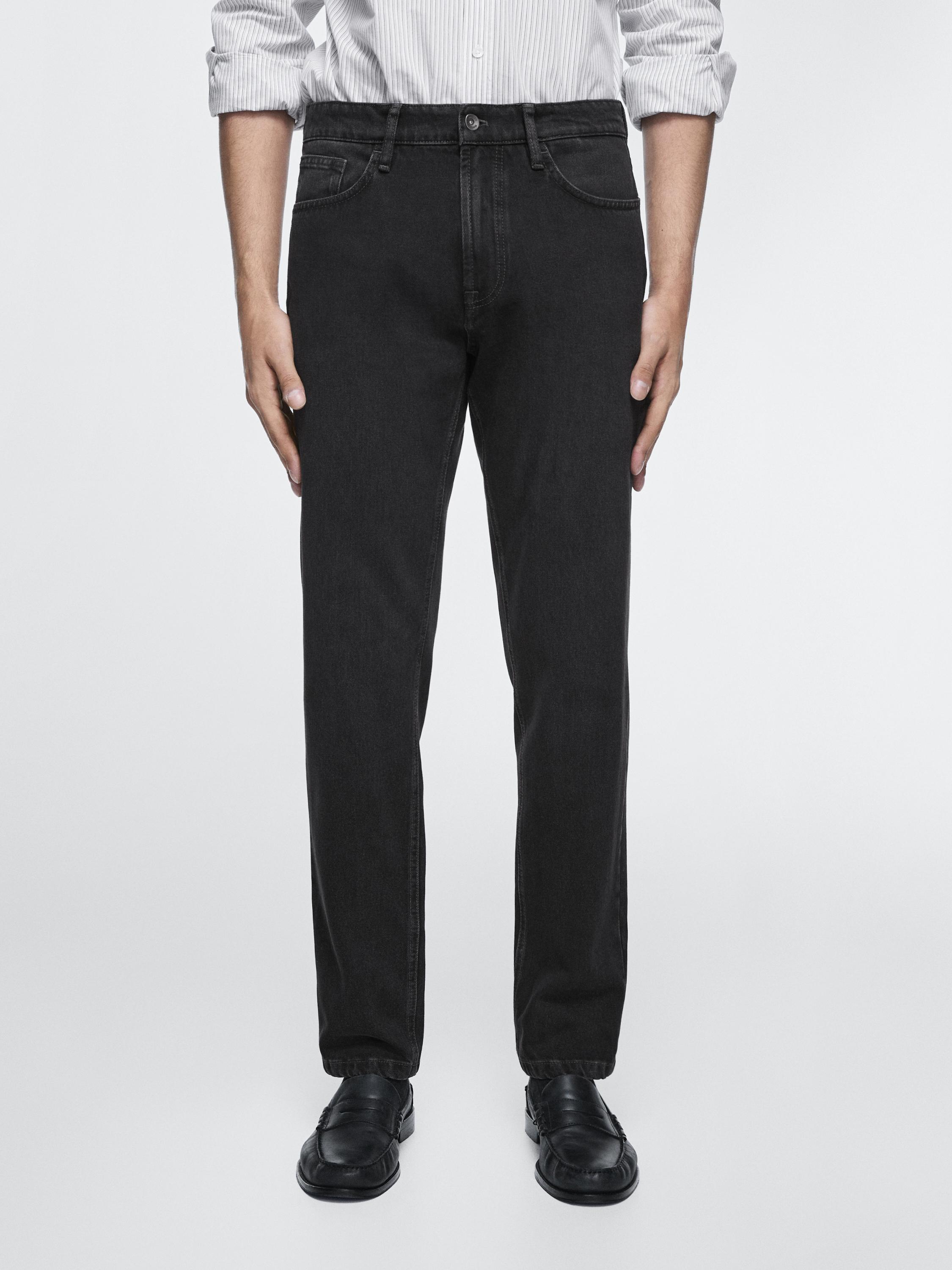Tapered fit jeans
